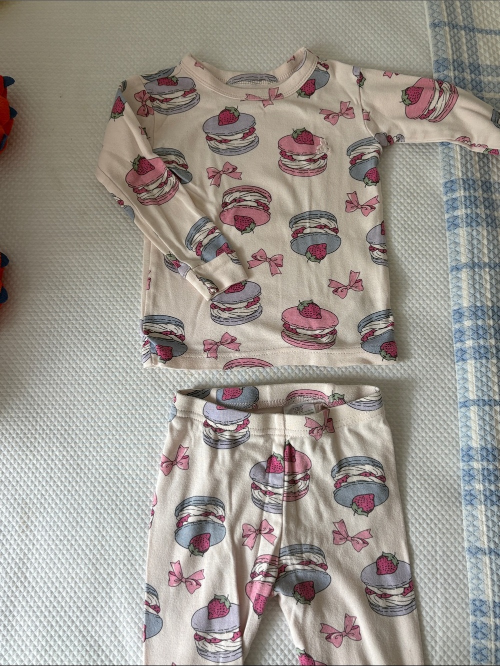 GAP Pink Macaron & Bow Pajama Set